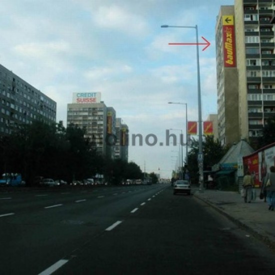 Molinó-03.Szentendrei út kifelé, Raktár utcai kereszteződés után jobboldalt